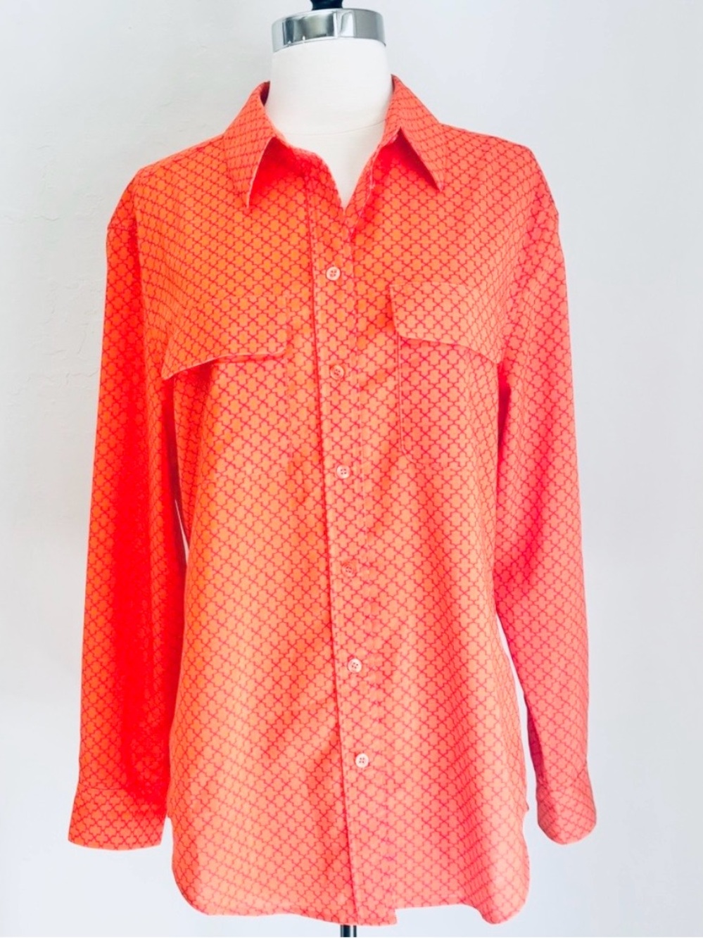 Neiman Marcus Dual Flap Pocket Collared Button Down Shirt Orange Pink Print, Med